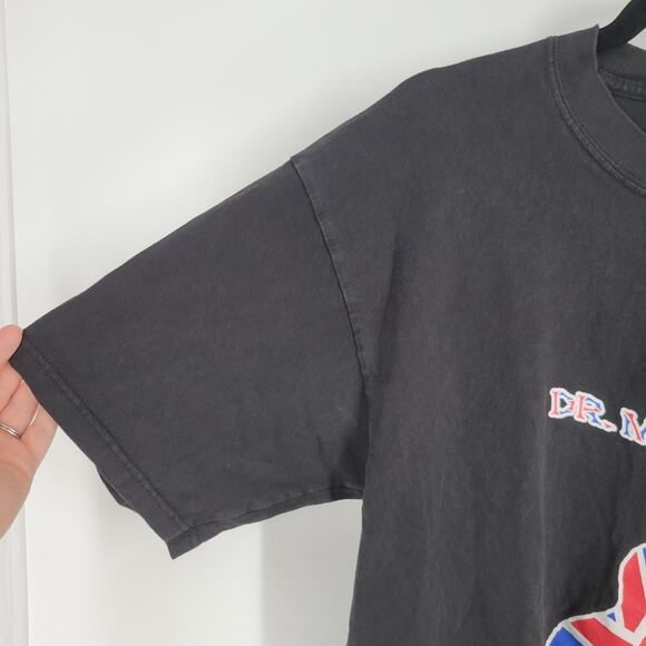 Dr. Martens Black Bristish Flag Graphic Short Sleeve Tee L - Picture 2 of 9